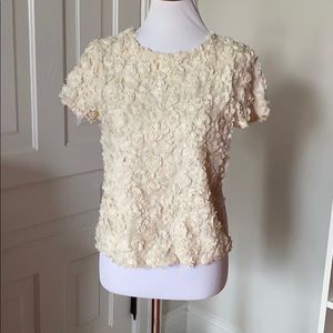 Dimensional Floral Cream Top